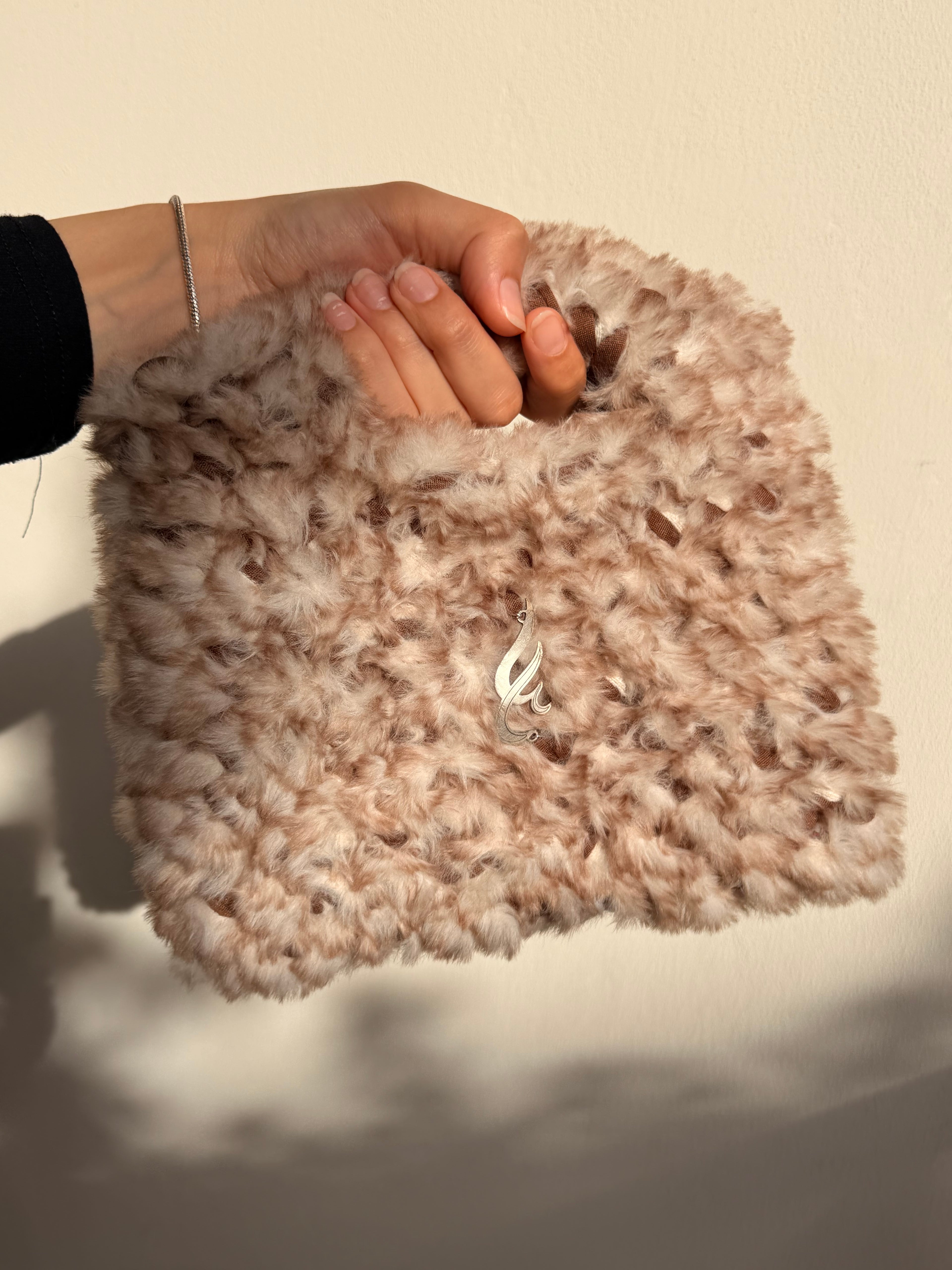 Square-Fur LILY