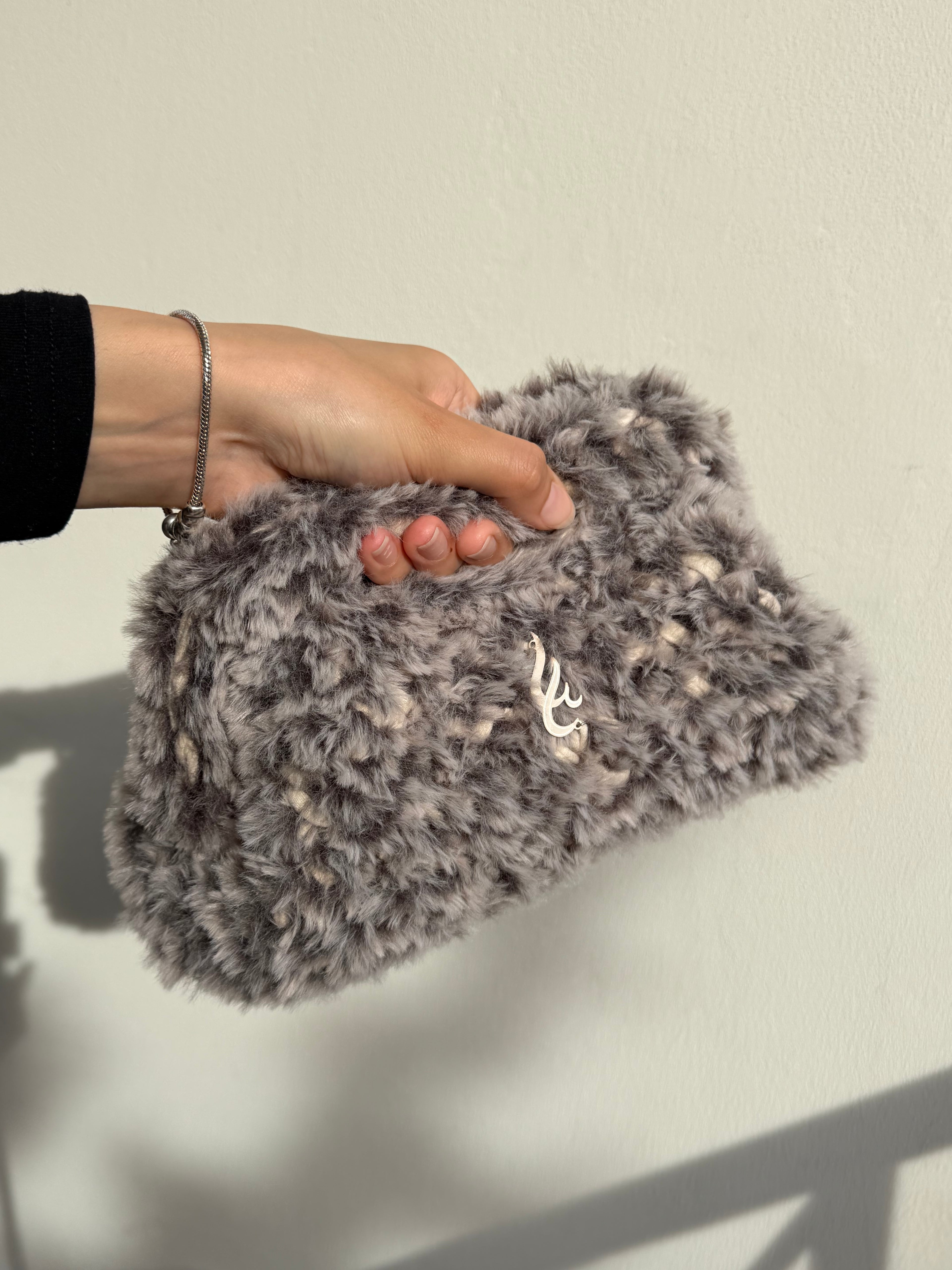 Fur-Clutch LILY