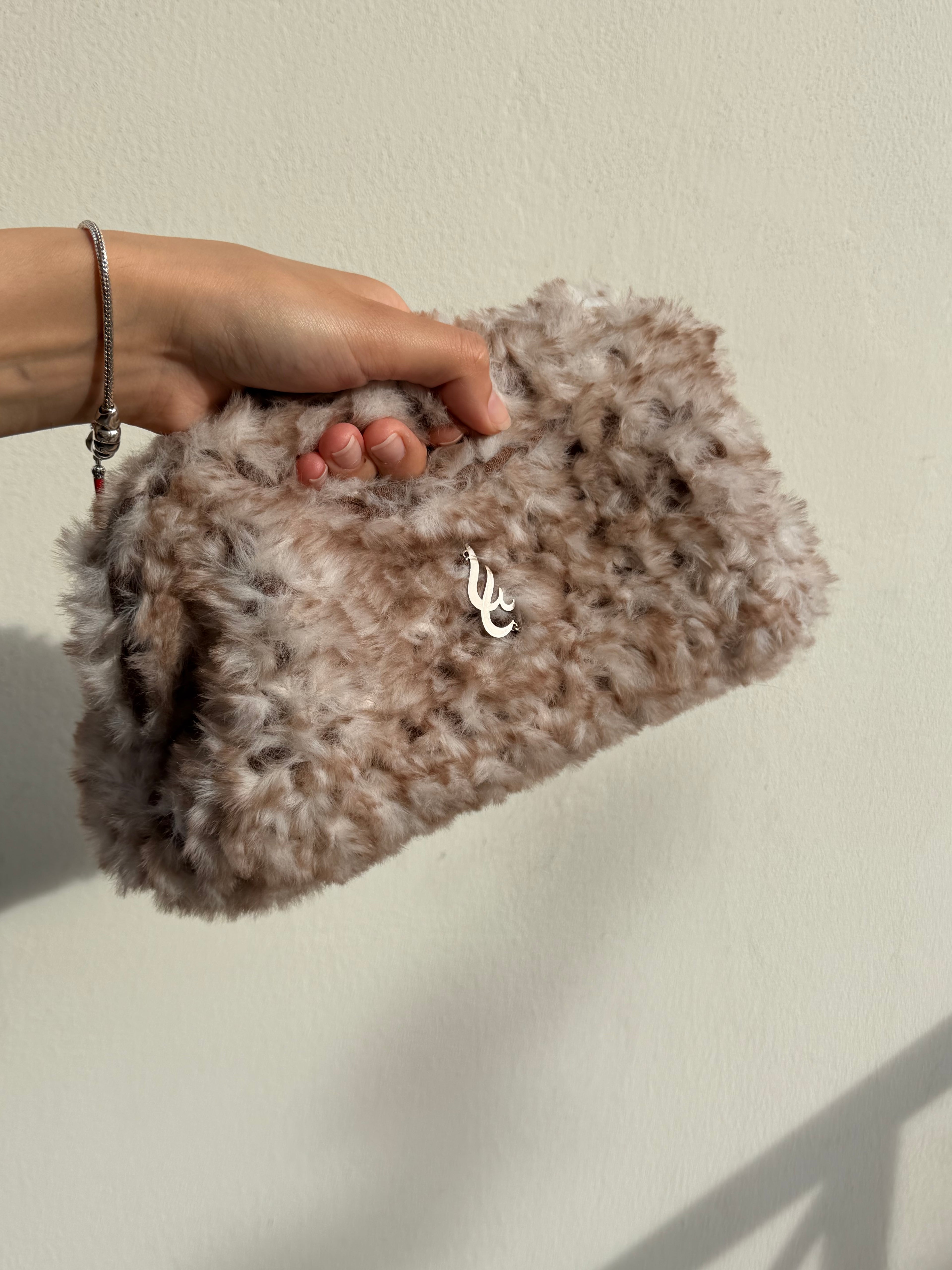 Fur-Clutch LILY