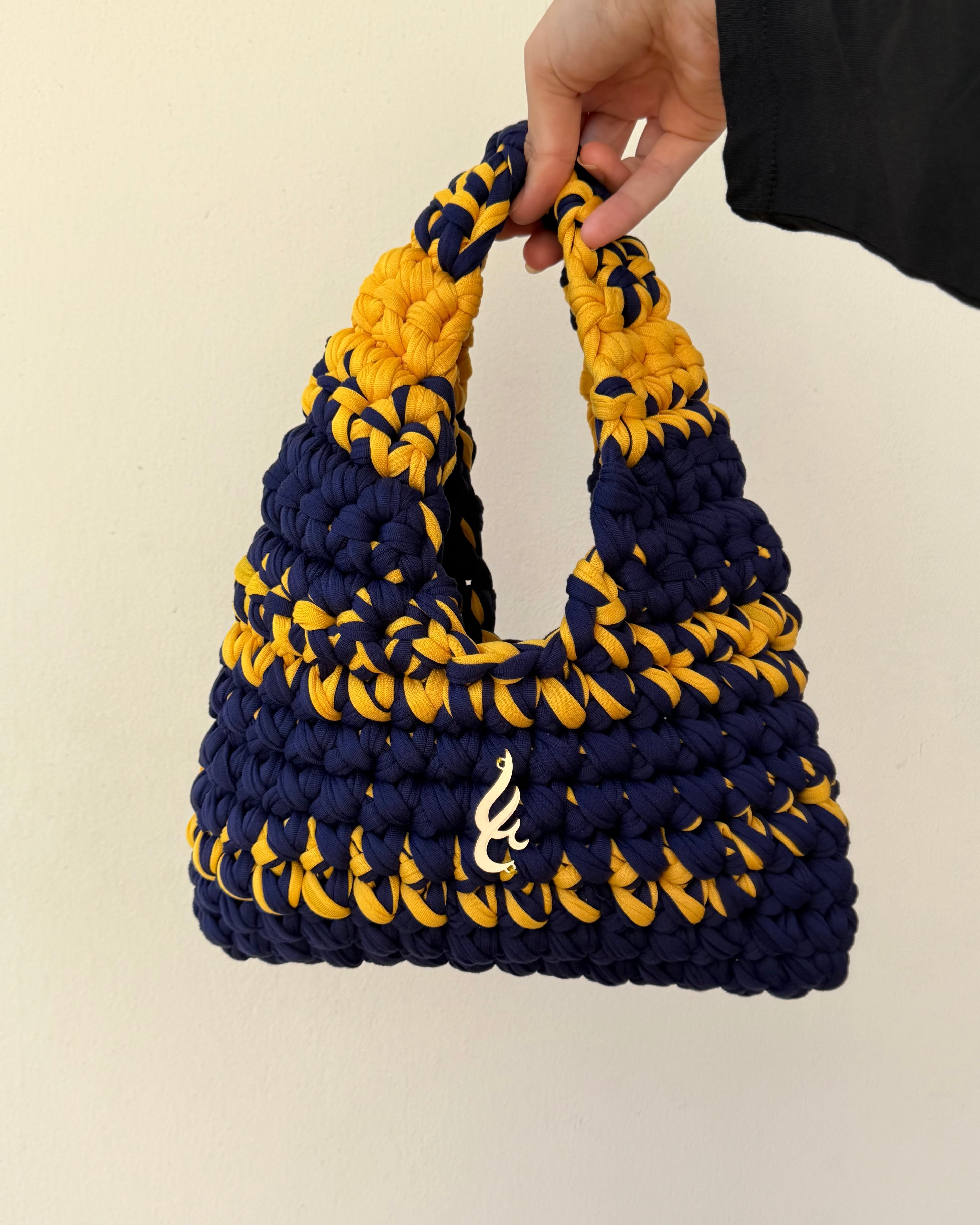 Triangle Lily Bag